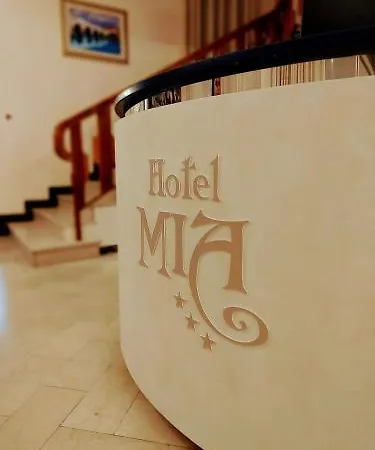 호텔 Mia Restaurant Airport 3*
